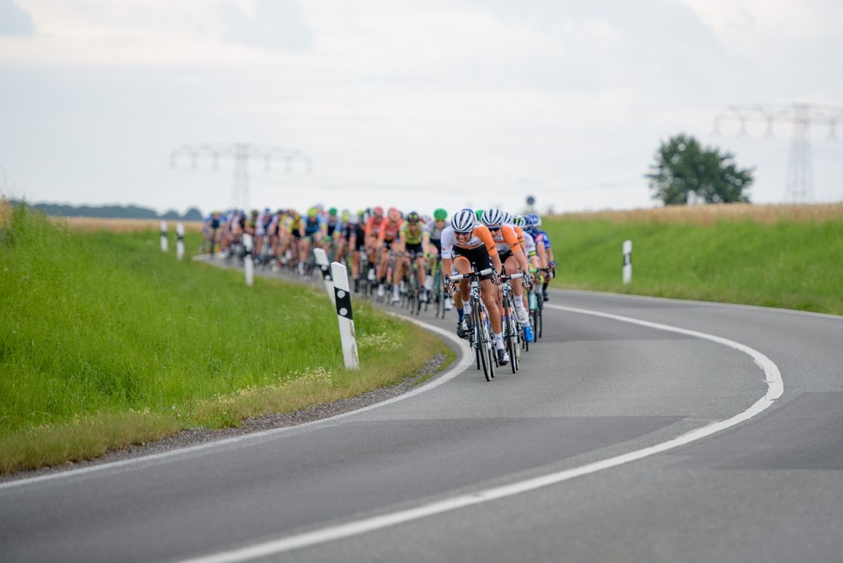Rabo Liv have missed out on the break and are forced to chase at Th&uuml;ringen Rundfarht 2016 - Stage 3