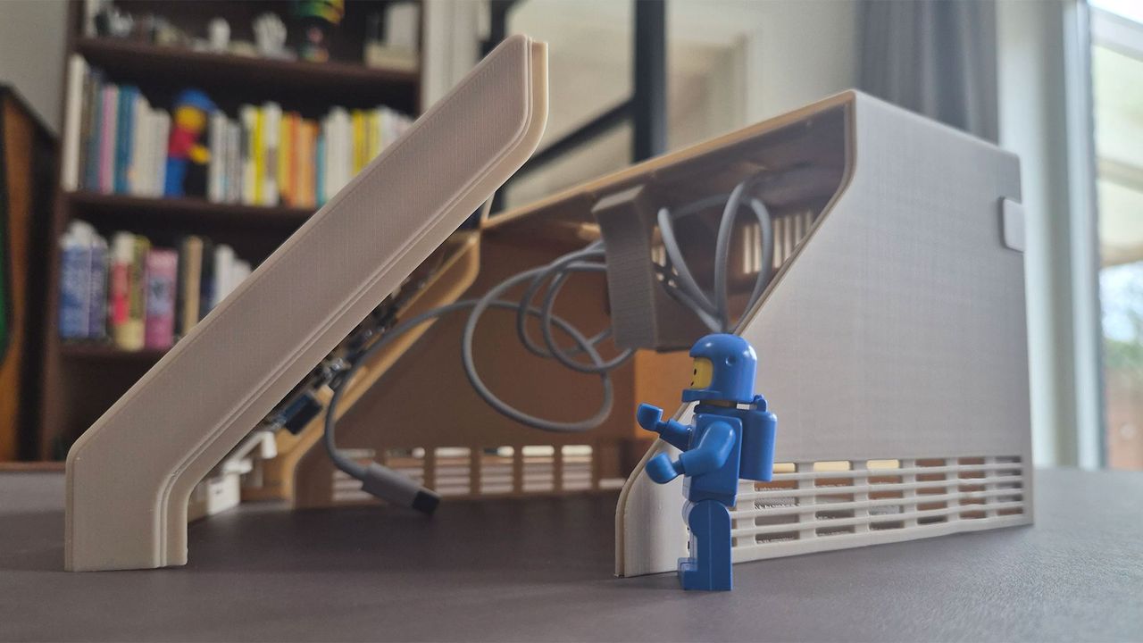 M2x2 computer