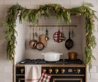 Christmas Garland Kitchen