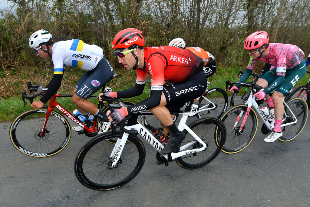 SABLESURSARTHE FRANCE APRIL 07 LR Andrii Ponomar of Ukraine and Team Drone Hopper Androni Giocattoli Sidermec Laurent Pichon of France and Team Arka Samsic and Georg Steinhauser of Germany and Team EF Education Easypost compete in the breakaway during the 68th Circuit Cycliste Sarthe Pays de la Loire 2022 Stage 3 a 1765km stage from Sabl sur Sarthe to Sabl sur Sarthe CircuitSarthe on April 07 2022 in SablesurSarthe France Photo by Dario BelingheriGetty Images