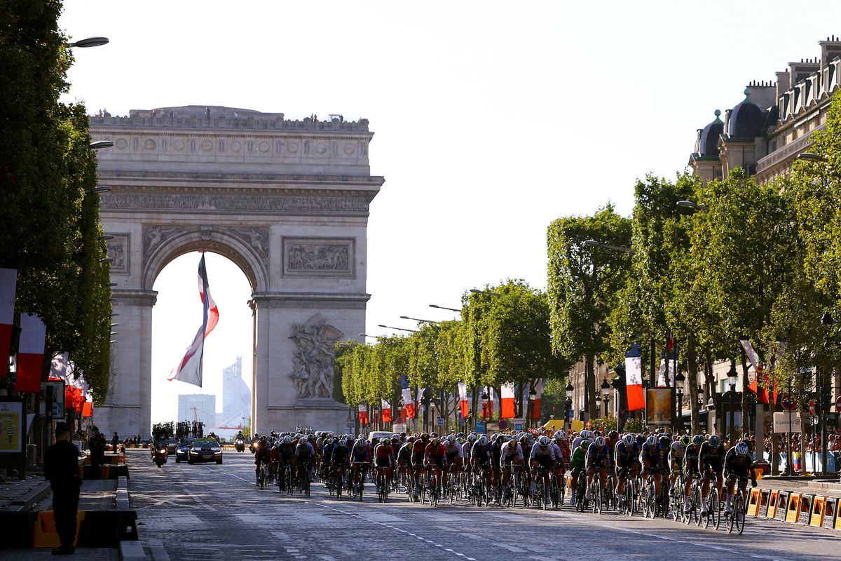 Gli Champs Elysees non dovrebbero competere al Tour de France nel 2024?  Il rapporto dice che la gara finirà a Nizza, non a Parigi