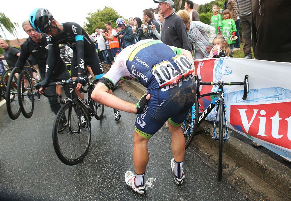 Orica-GreenEdge's Michael Albasini got up and finished with a broken arm