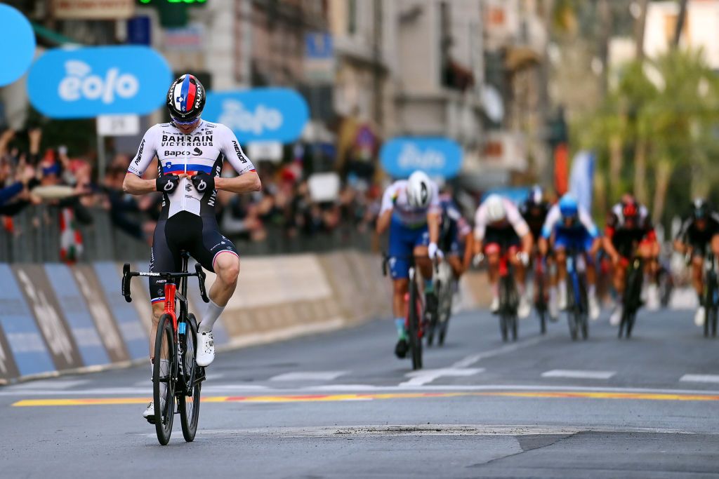 Milan-San Remo podilato orthopetalia bikes