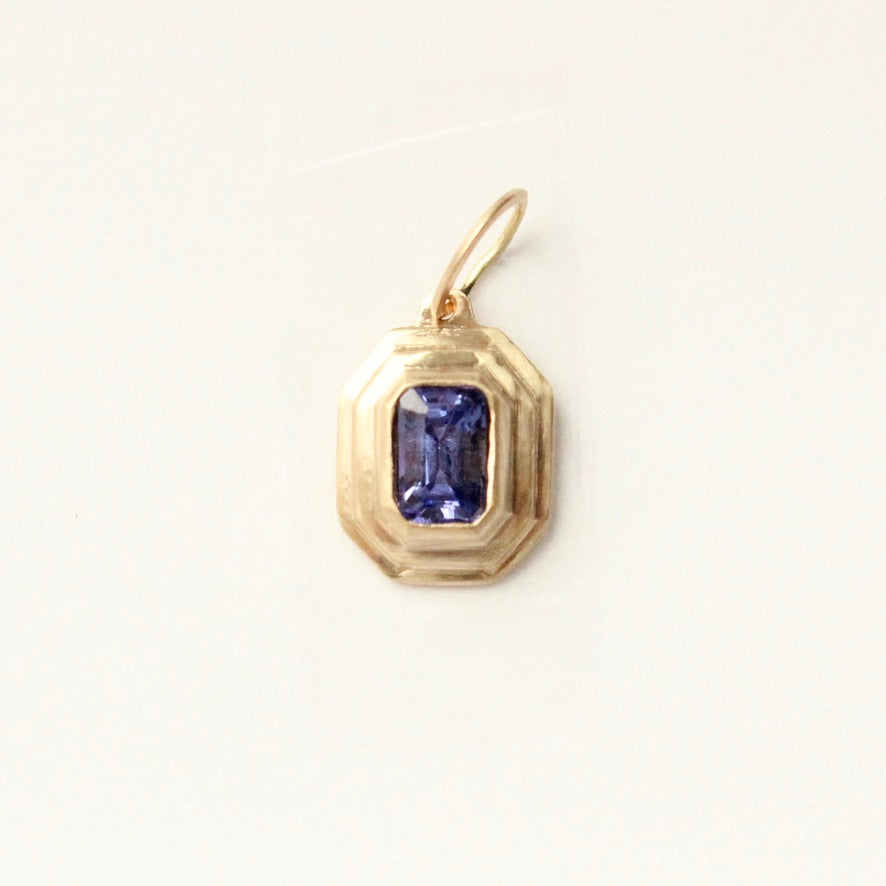Persepolis Tanzanite Pendant