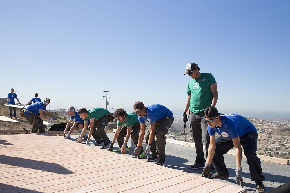 Novo Nordisk bond over building homes for poor families in Rosarito, Mexico.