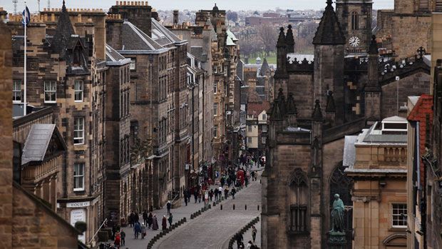 The Royal Mile in Edinburgh, Scotland