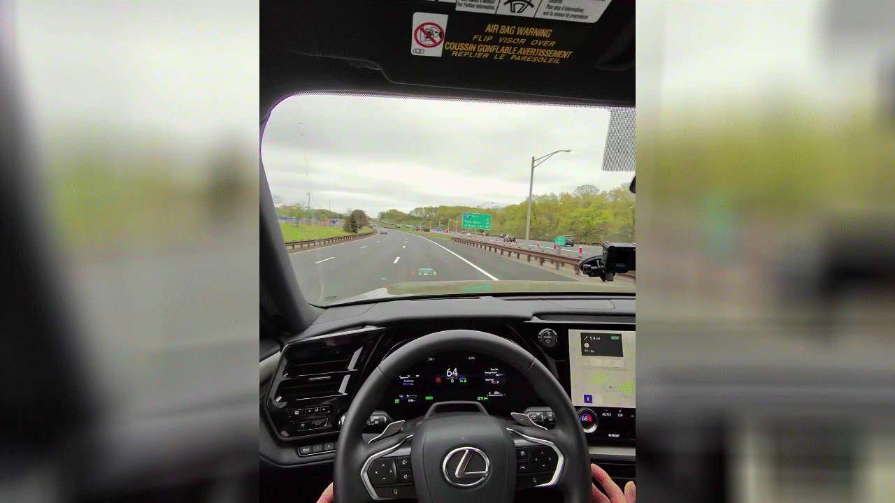Gif animation of driver assist with the Lexus TX550H+.
