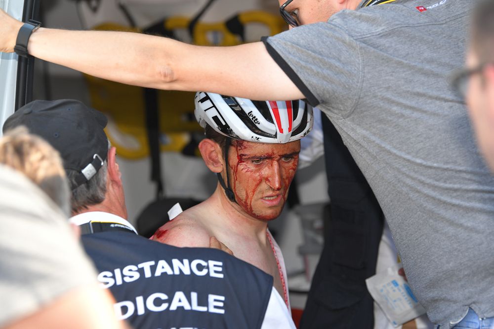 Tiesj Benoot (Lotto Soudal) crashed near the end of stage 4 at the Tour de France