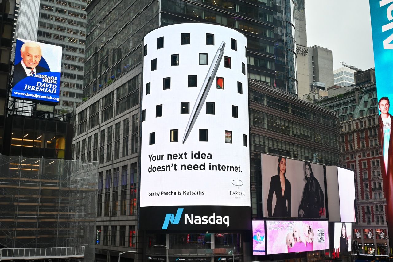 Parker Pen billboard