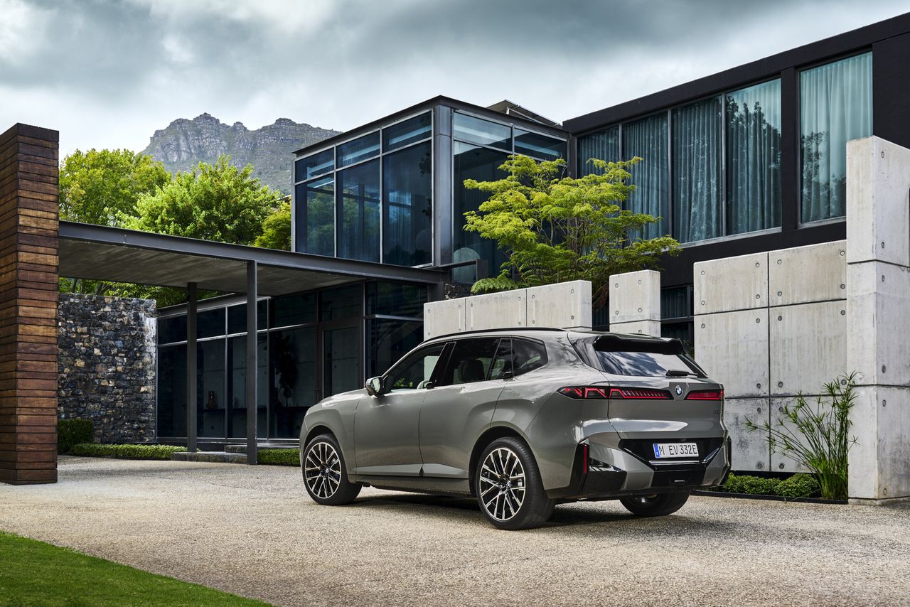 The new 2027 BMW X5