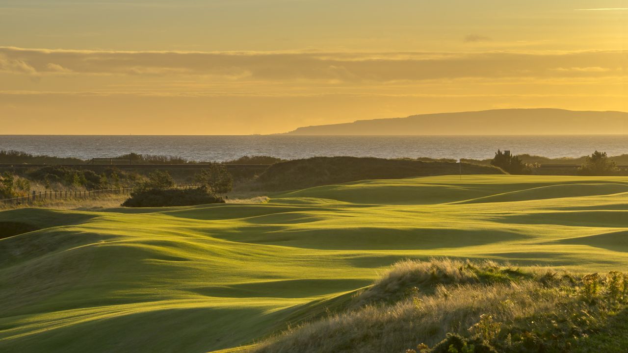 Dundonald Links - Hole 12