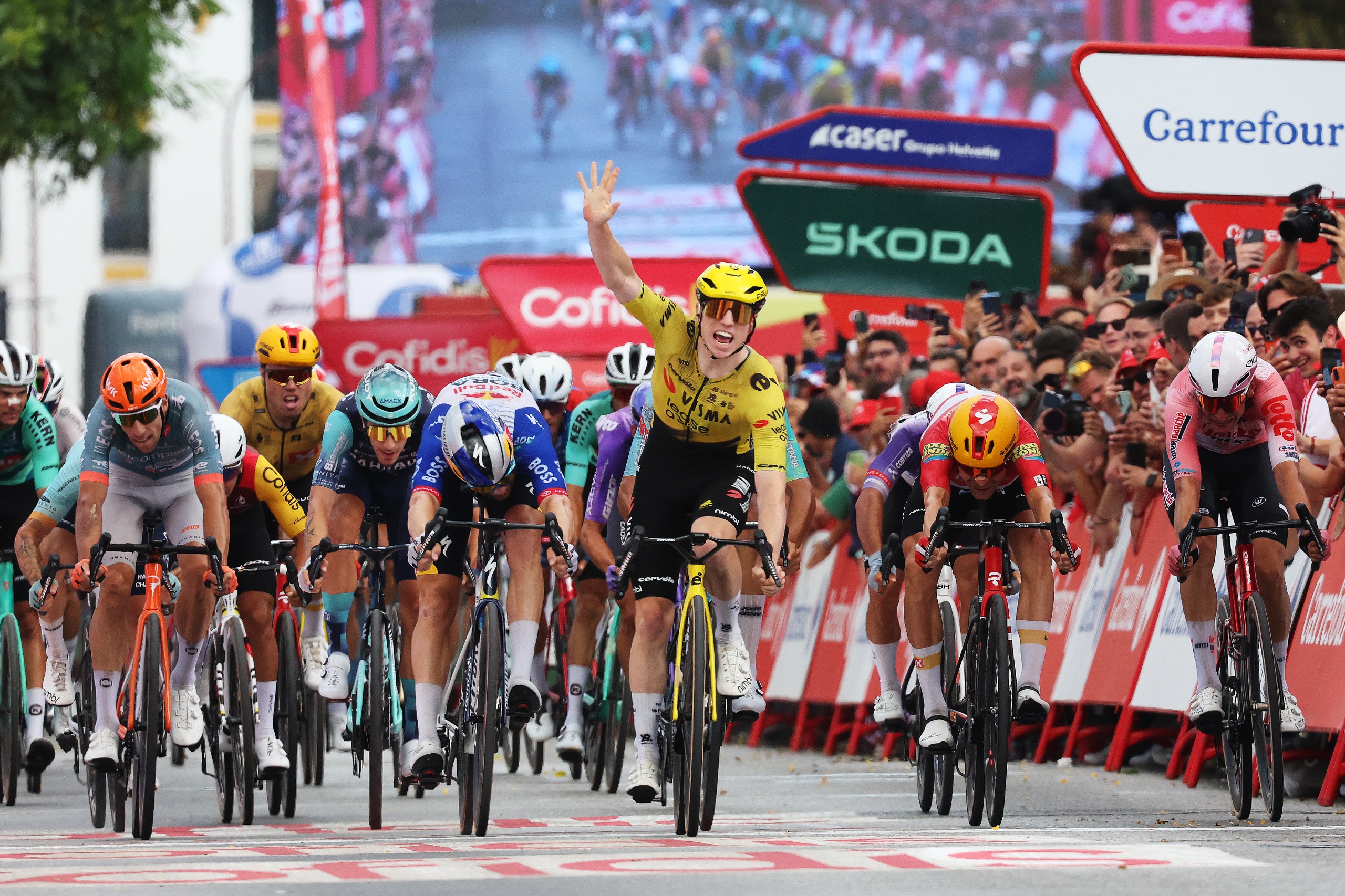 Matthew Brennan wins stage 17 of the 2026 Vuelta a Espa&ntilde;a