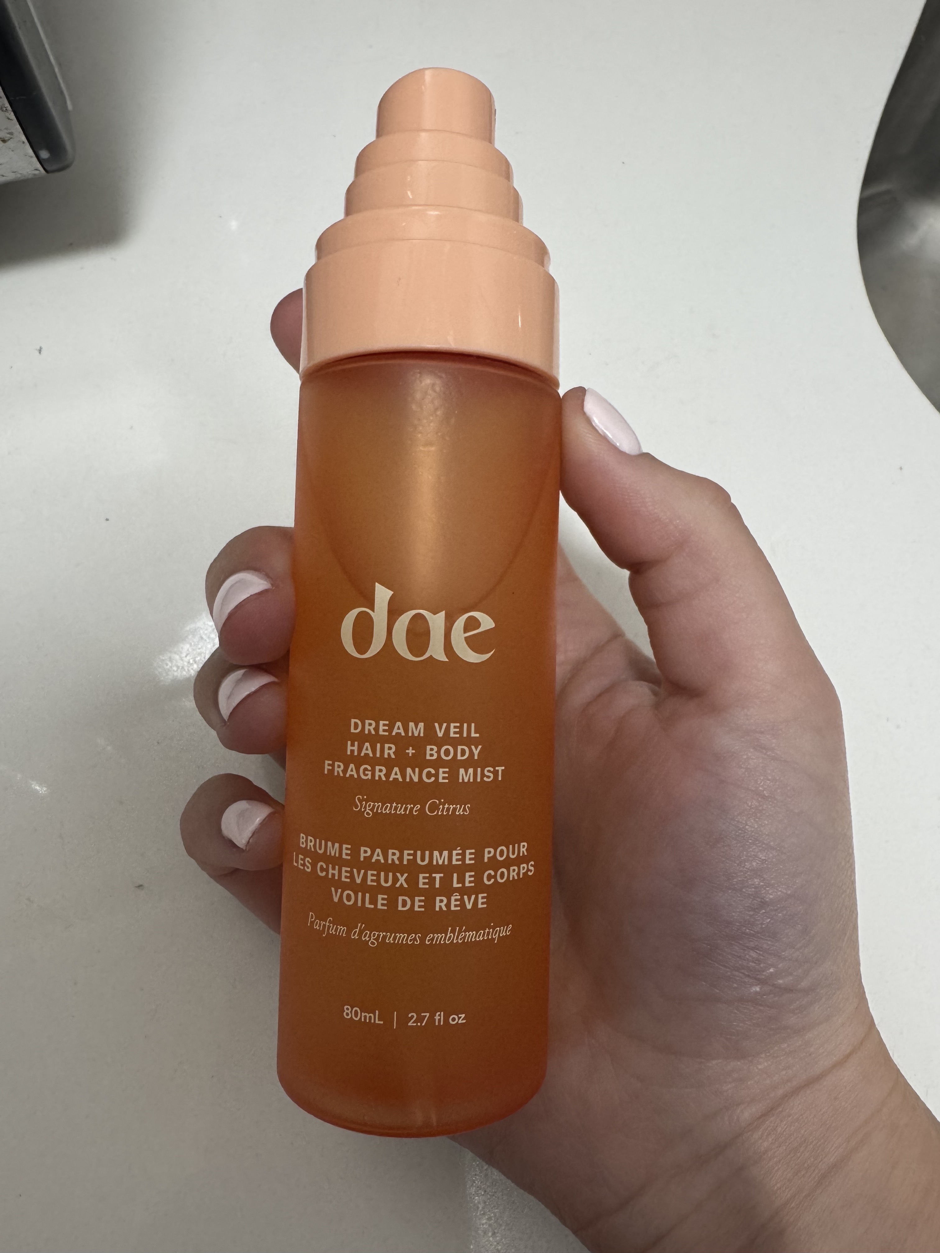 samantha holender testing dae hair mist