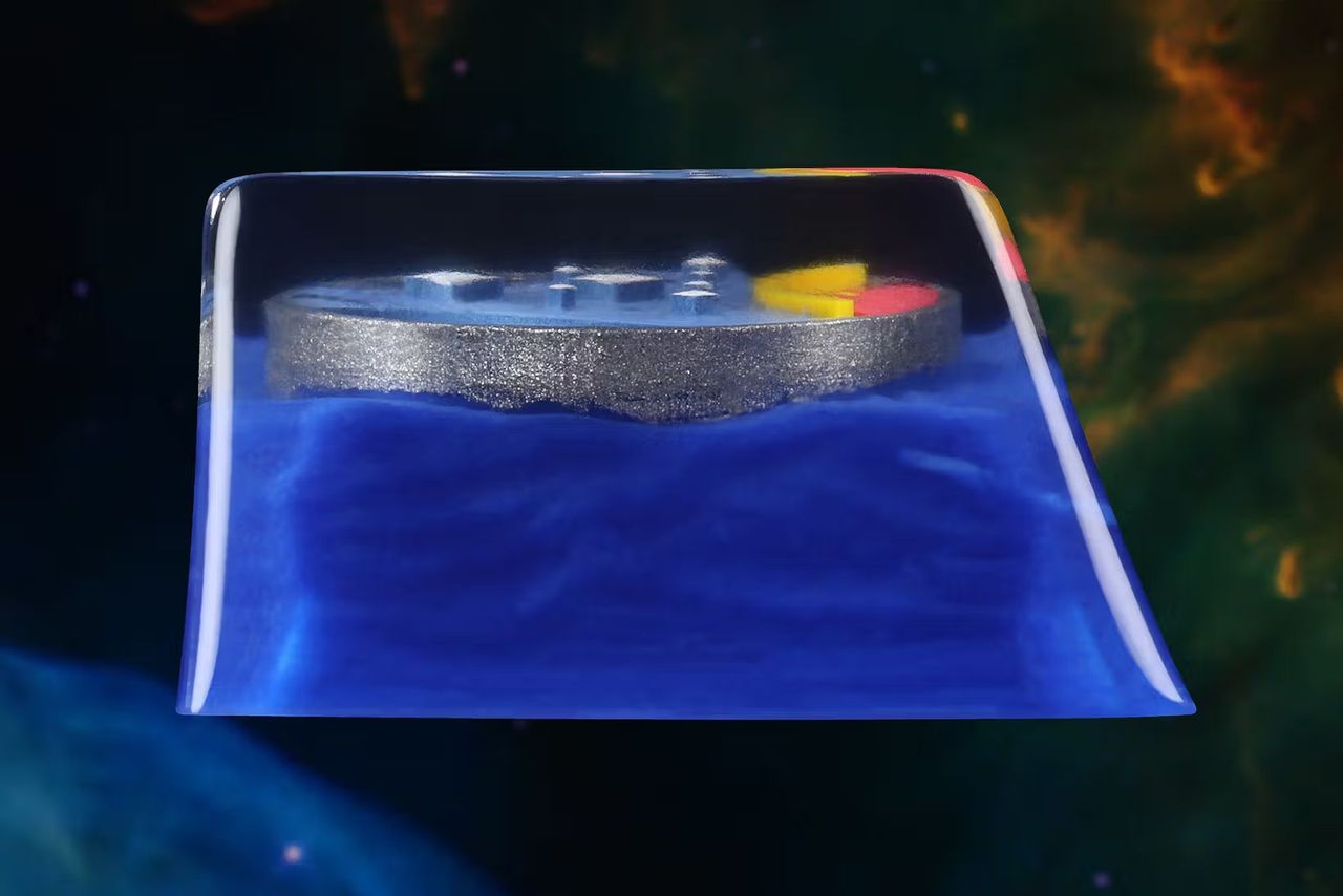 Shots of the keyboard, keys, cable, and deskmat included in the Drop x Starfield collab