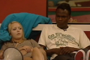 Big Brother: Amanda regrets kissing Brian