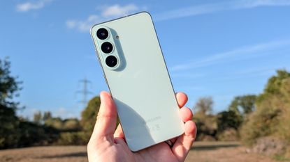 samsung galaxy s26 fe review shots