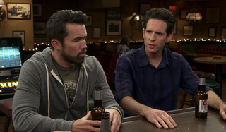 it's always sunny dennis and mac at the bar