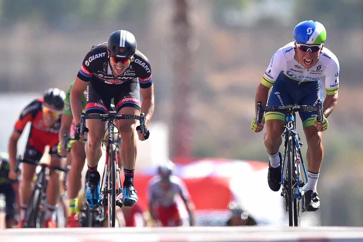 Caleb Ewan surges past Degenkolb