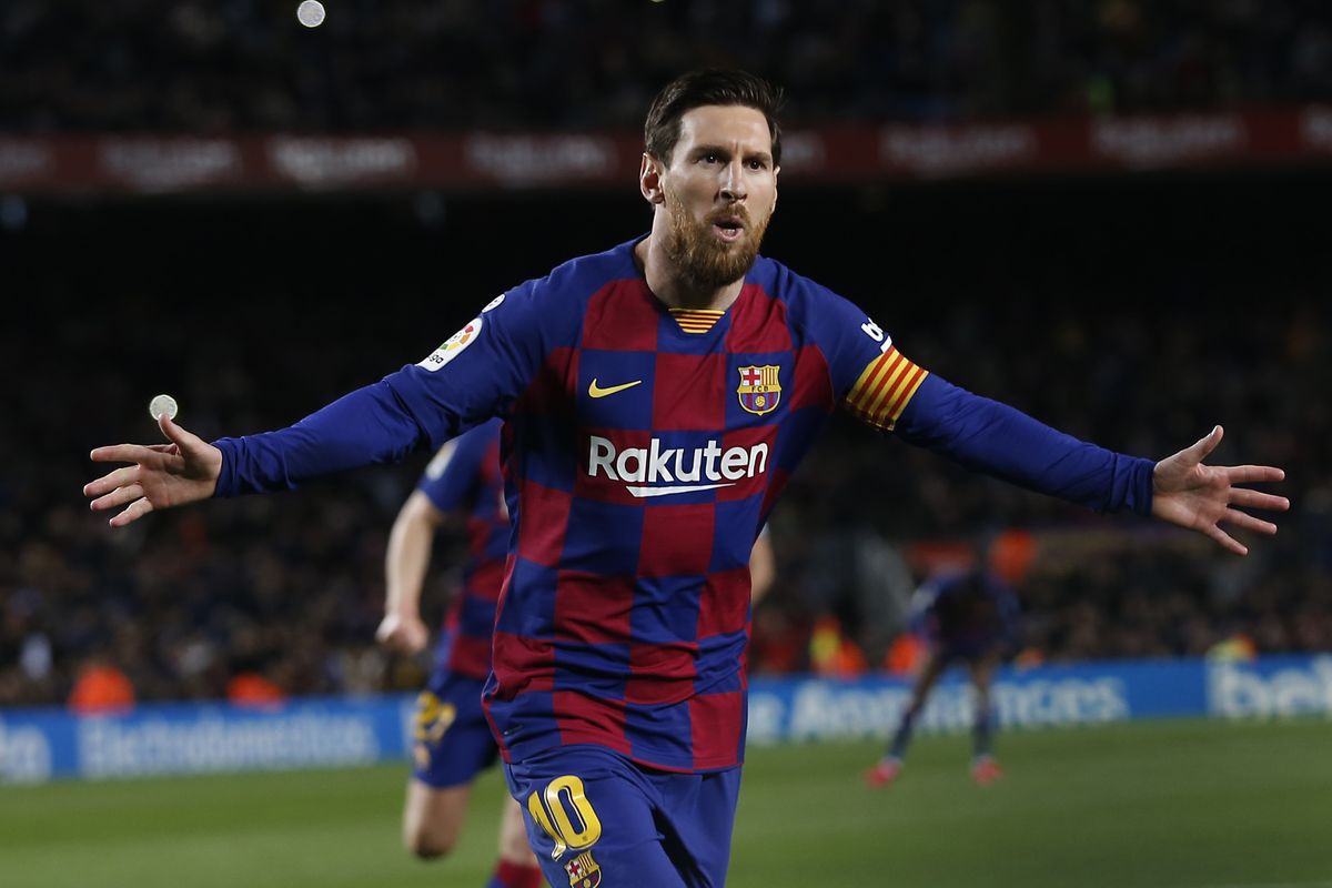 Manchester City favourites to sign Lionel Messi