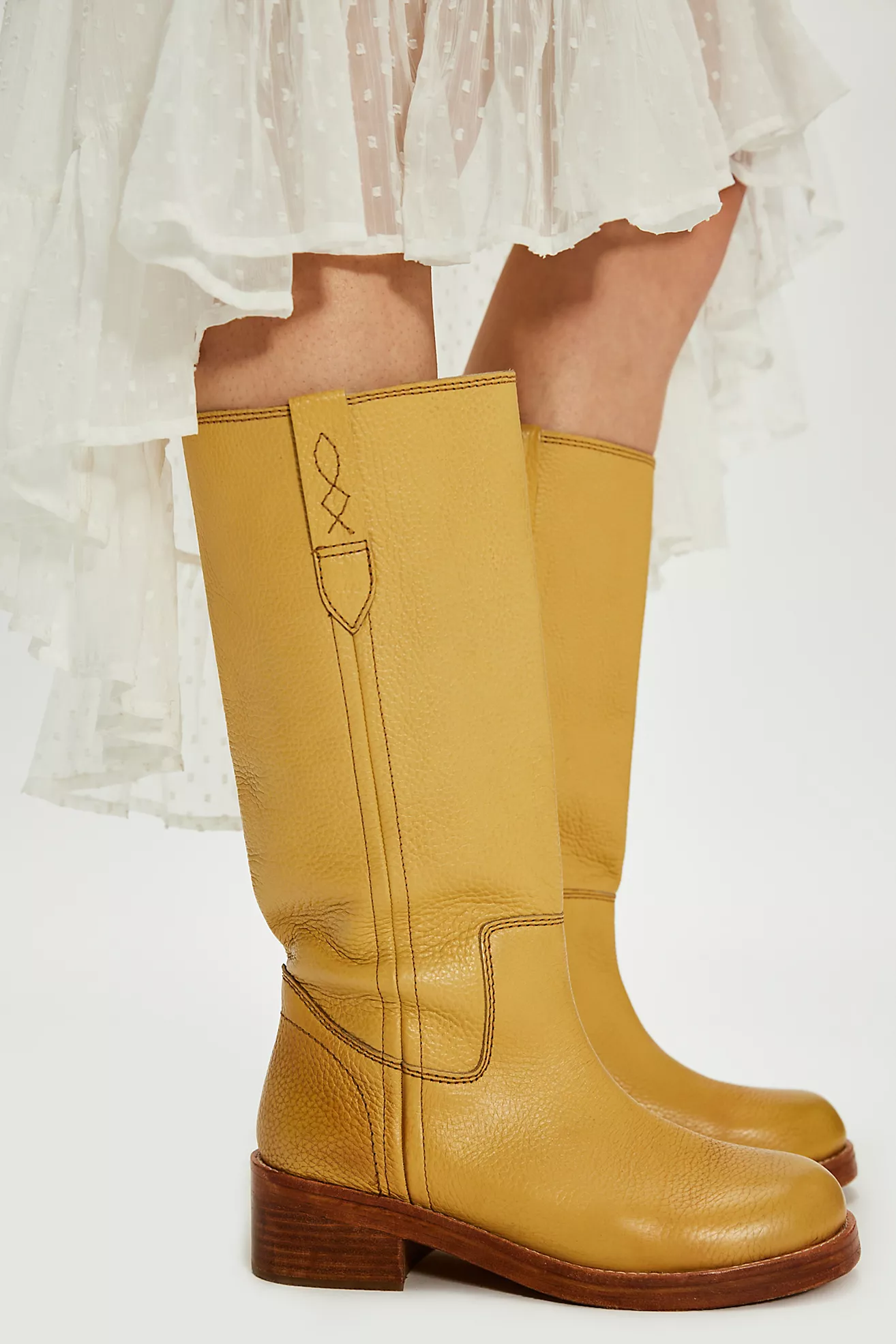 Blaze Pull-On Boots