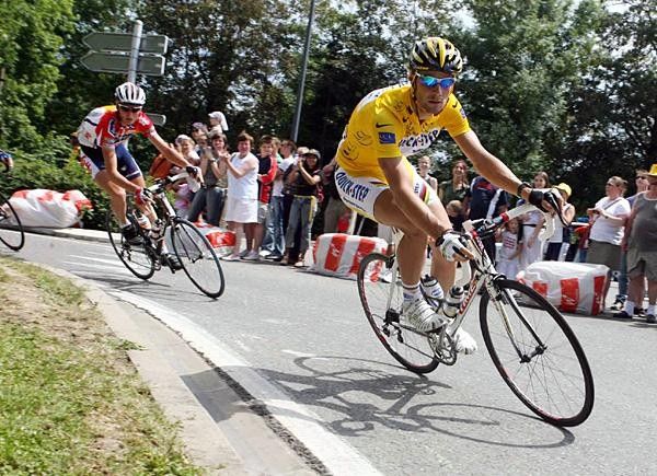Tom Boonen (Quick.Step) leads Johan Vansummeren