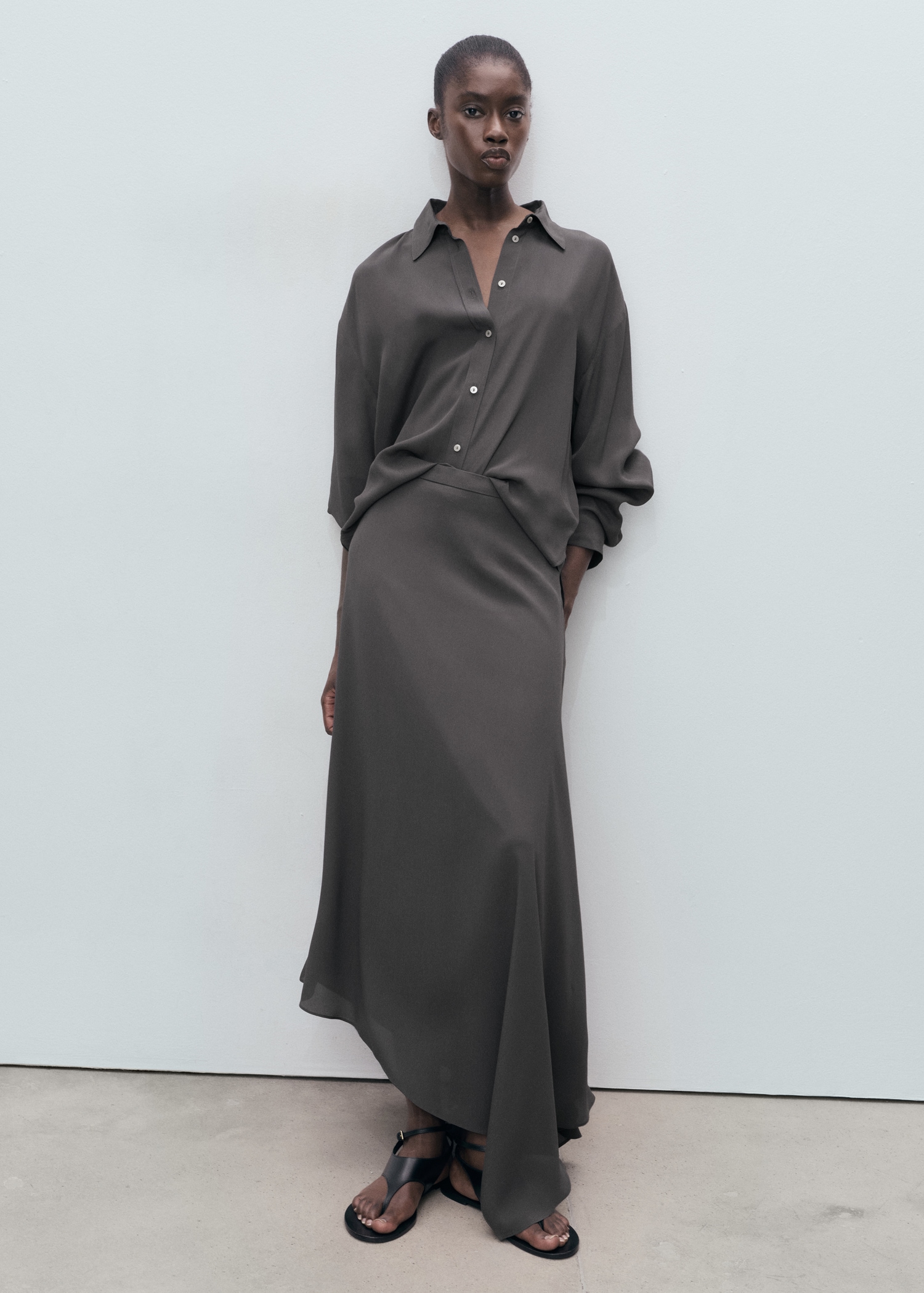 Asymmetrical Maxi-Skirt - Women | Mango United Kingdom