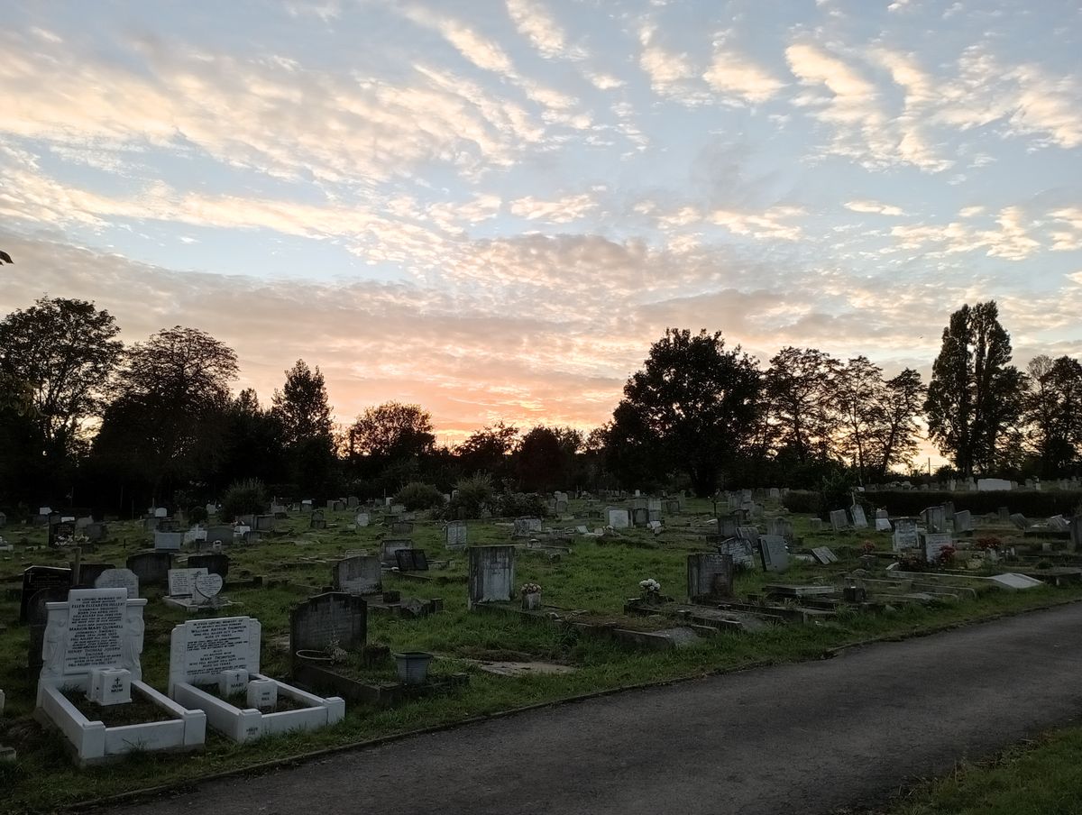 A Redmi 10 camera sample showing a sunset