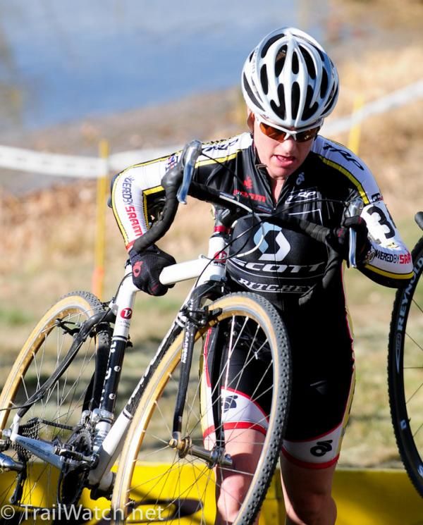 Kerry Barnholt (Scott Ritchey) running the barriers.