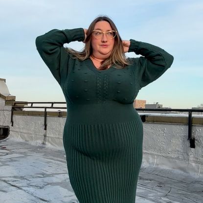 Sarah Chiwaya wearing Phthalo Green