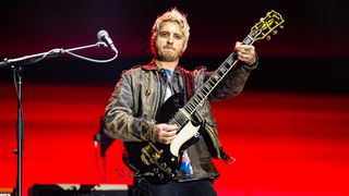 DANA POINT, CALIFORNIA - SEPTEMBER 26: Andrew Watt of Earthlings performs live on stage during Ohana Music Festival at Doheny State Beach on September 26, 2025 in Dana Point, California. (Photo by Jim Bennett/Getty Images)