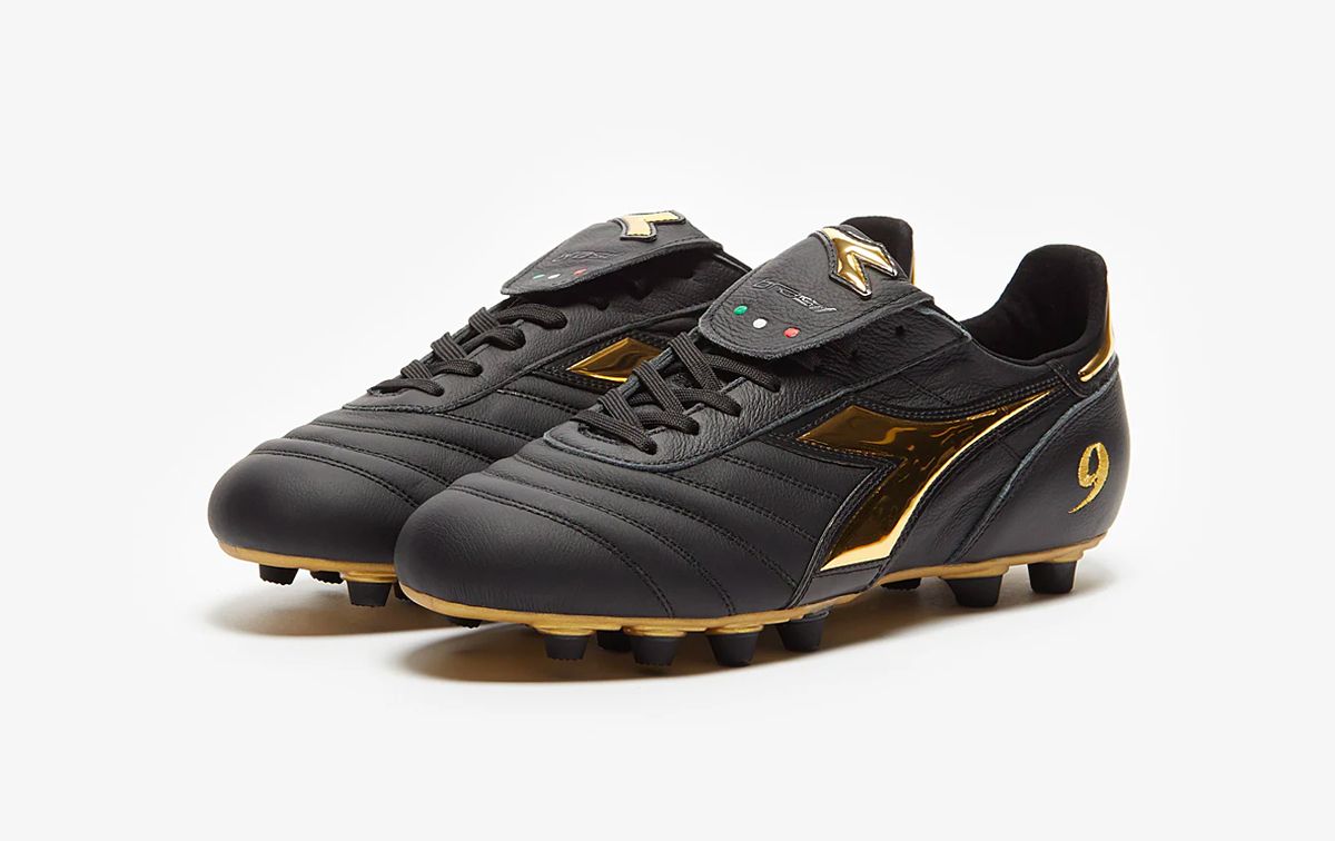 Diadora football boots