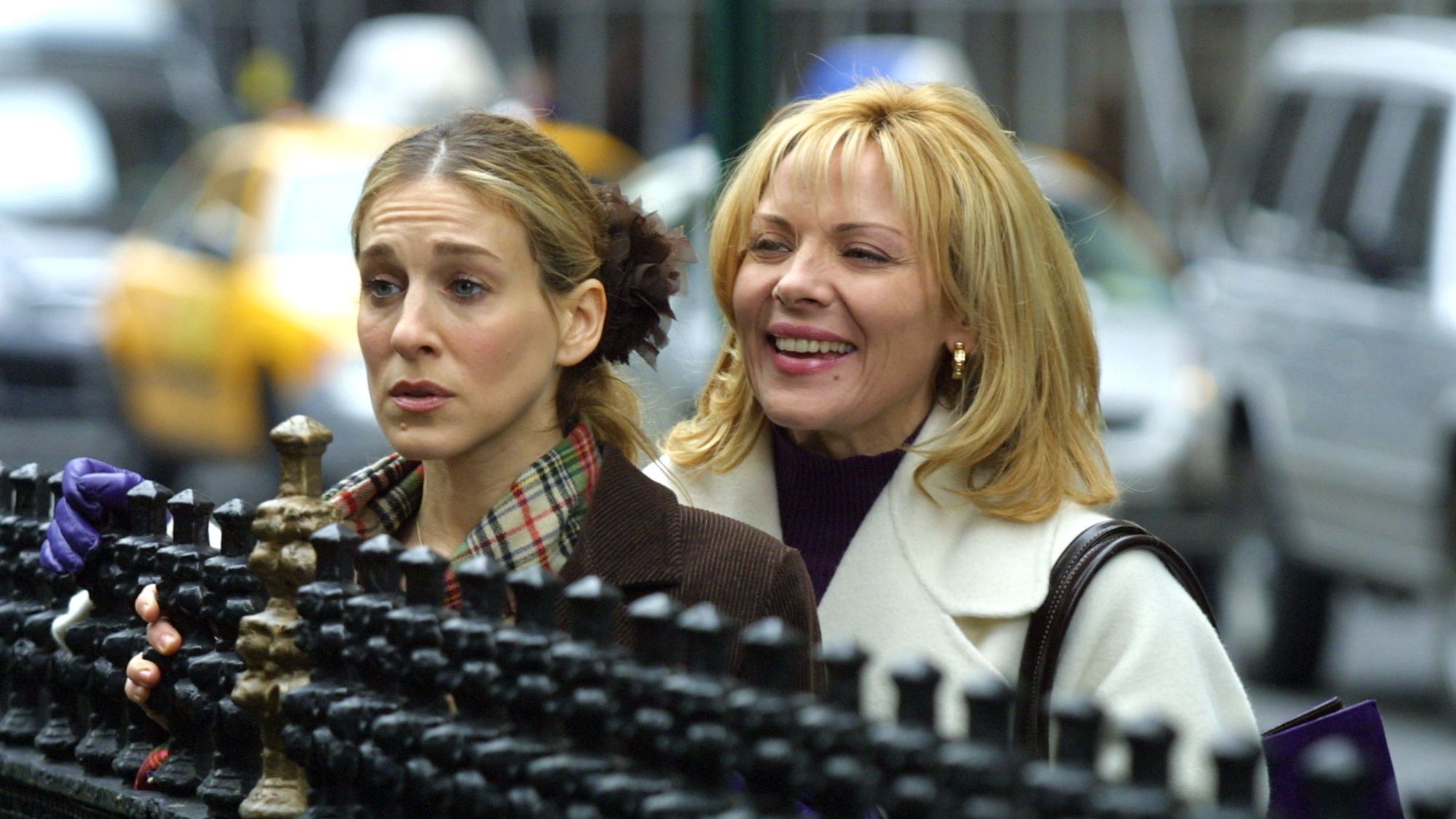 Sarah Jessica Parker and Kim Cattrall film Sex And The City in New York City