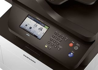 A large 4.3-inch touchscreen, keypad and standard buttons let you easily navigate the printer’s settings and features.