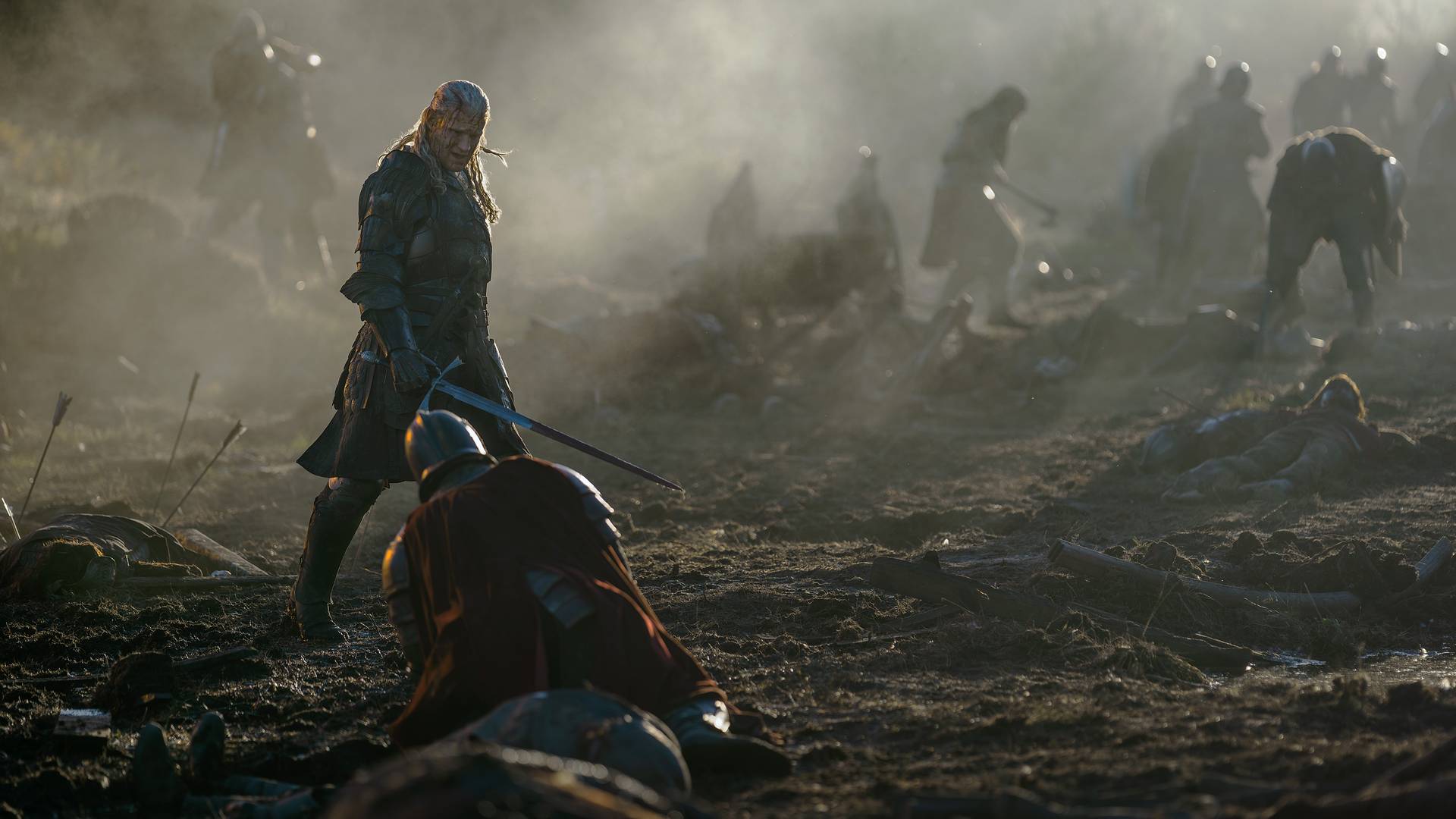Matt Smith as Daemon Targaryen in the midst of battle in House of the Dragon season 3