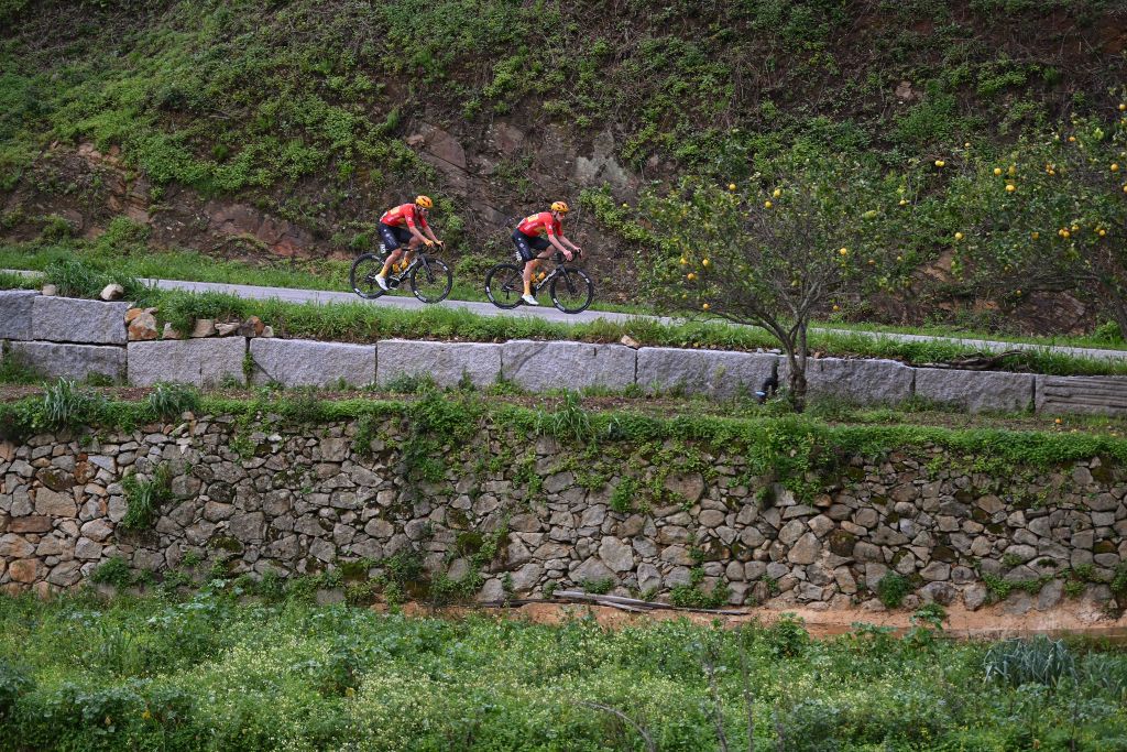 ALTODAFOIA PORTUGAL FEBRUARY 15 LR Jonas Abrahamsen of Norway and Andreas Leknessund of Norway and Team UnoX Mobility compete during the 50th Volta ao Algarve em Bicicleta 2024 Stage 2 a 1719km stage from Lagoa to Alto da Foia 888m on February 15 2024 in Alto da Foia Portugal Photo by Dario BelingheriGetty Images