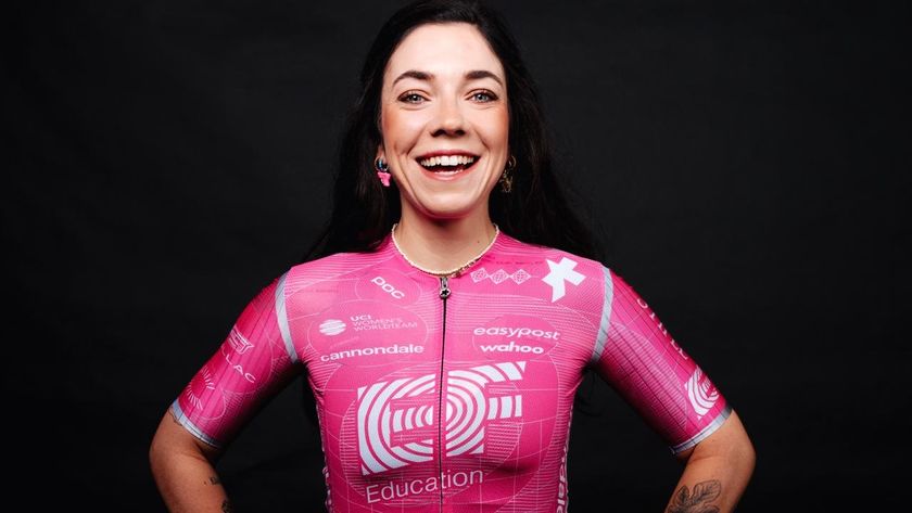 Axelle Dubau-Pr&eacute;vot in EF Education-Oatly kit