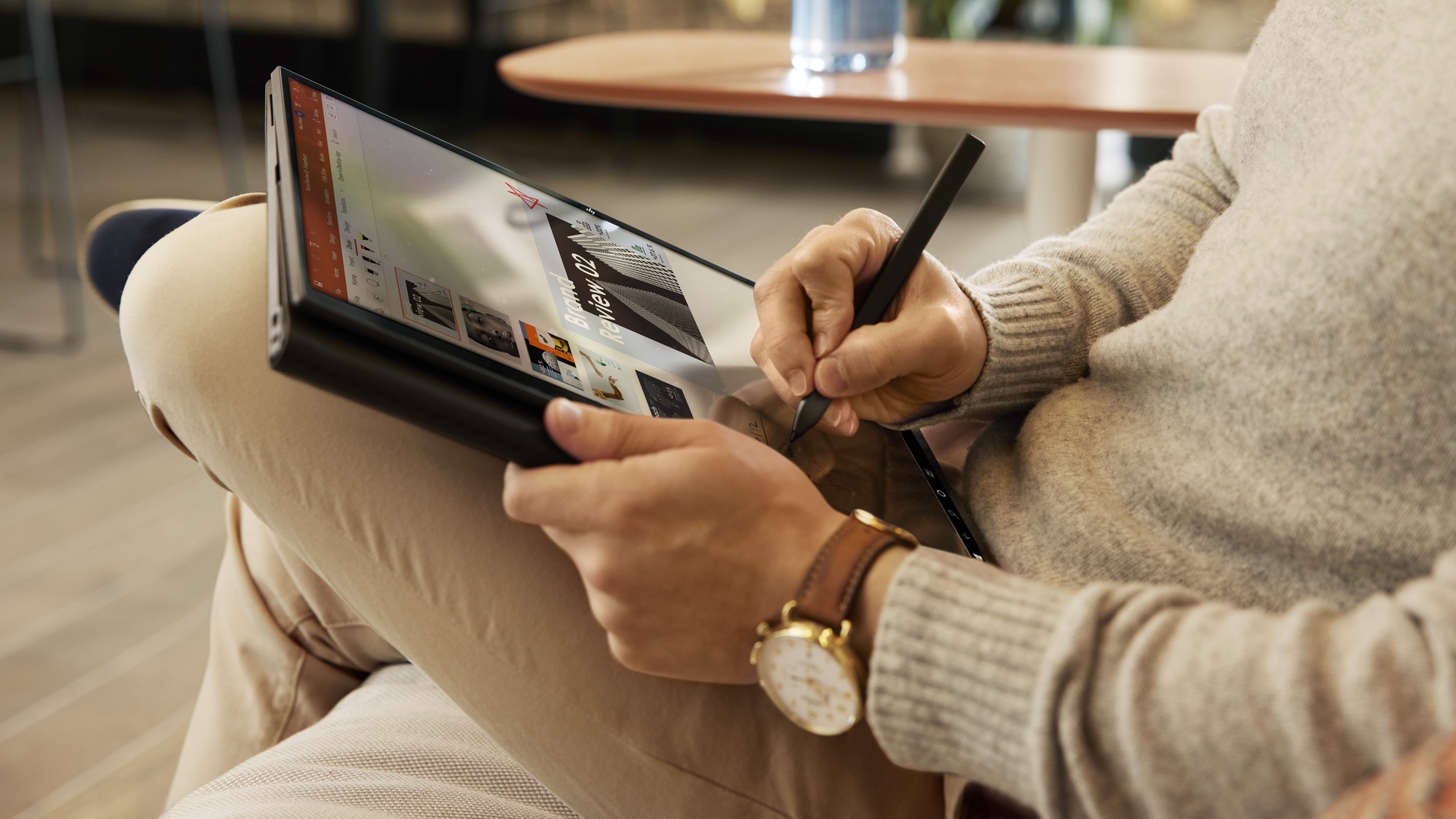 HP Elite Folio brings 5G to 2-in-1 Surface Pro rival | Tom's Guide