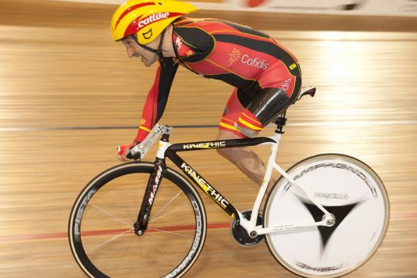 Juan Jose Fernandez took the silver in the C1 catagory, 3km pursuit, with an amazing performance.