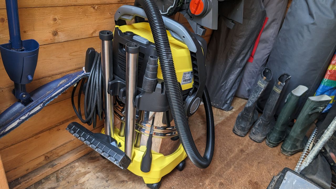 Testing K&auml;rcher Wet and Dry Vacuum Cleaner WD 6 P Premium