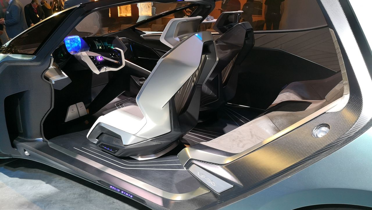 Lexus LF-30