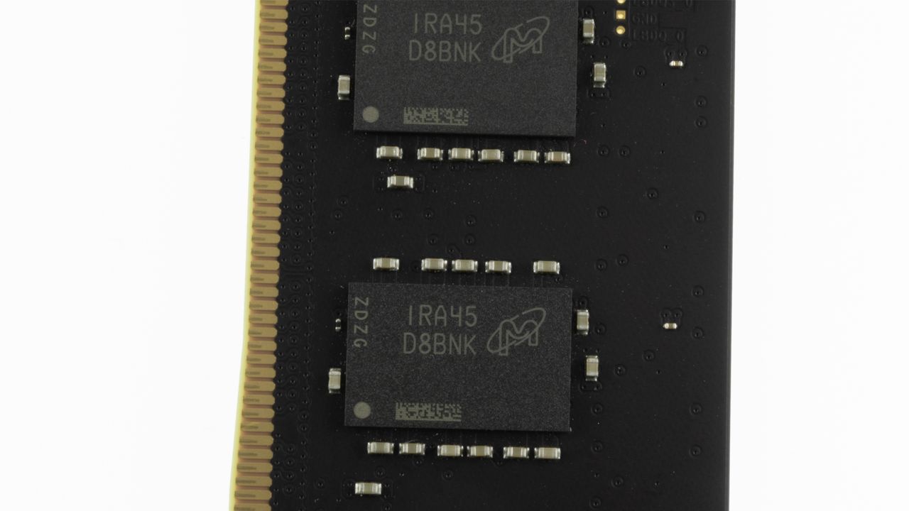 Crucial DDR5-4800 C40
