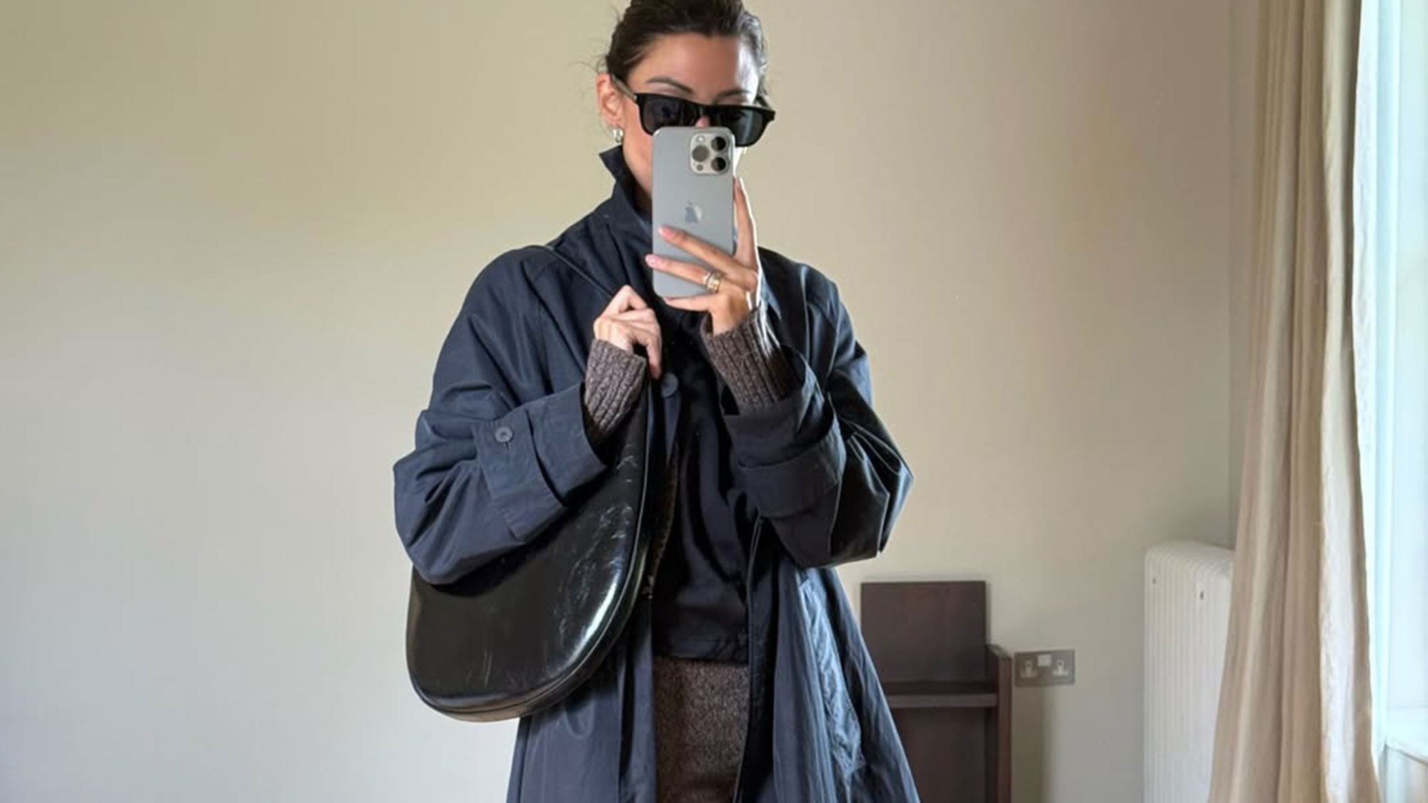 How to wear a trench coat