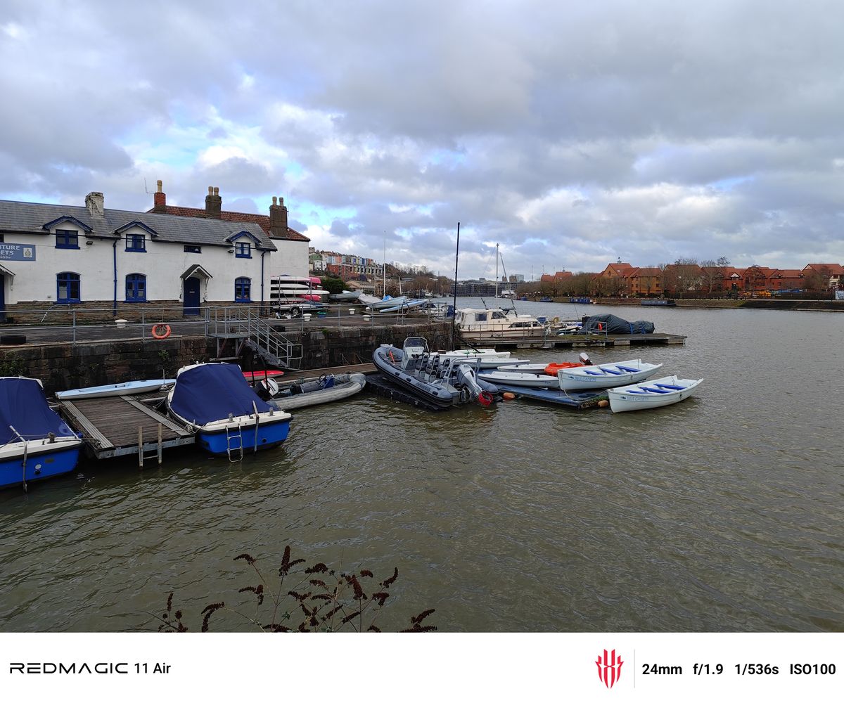 Nubia Red Magic 11 Air camera samples