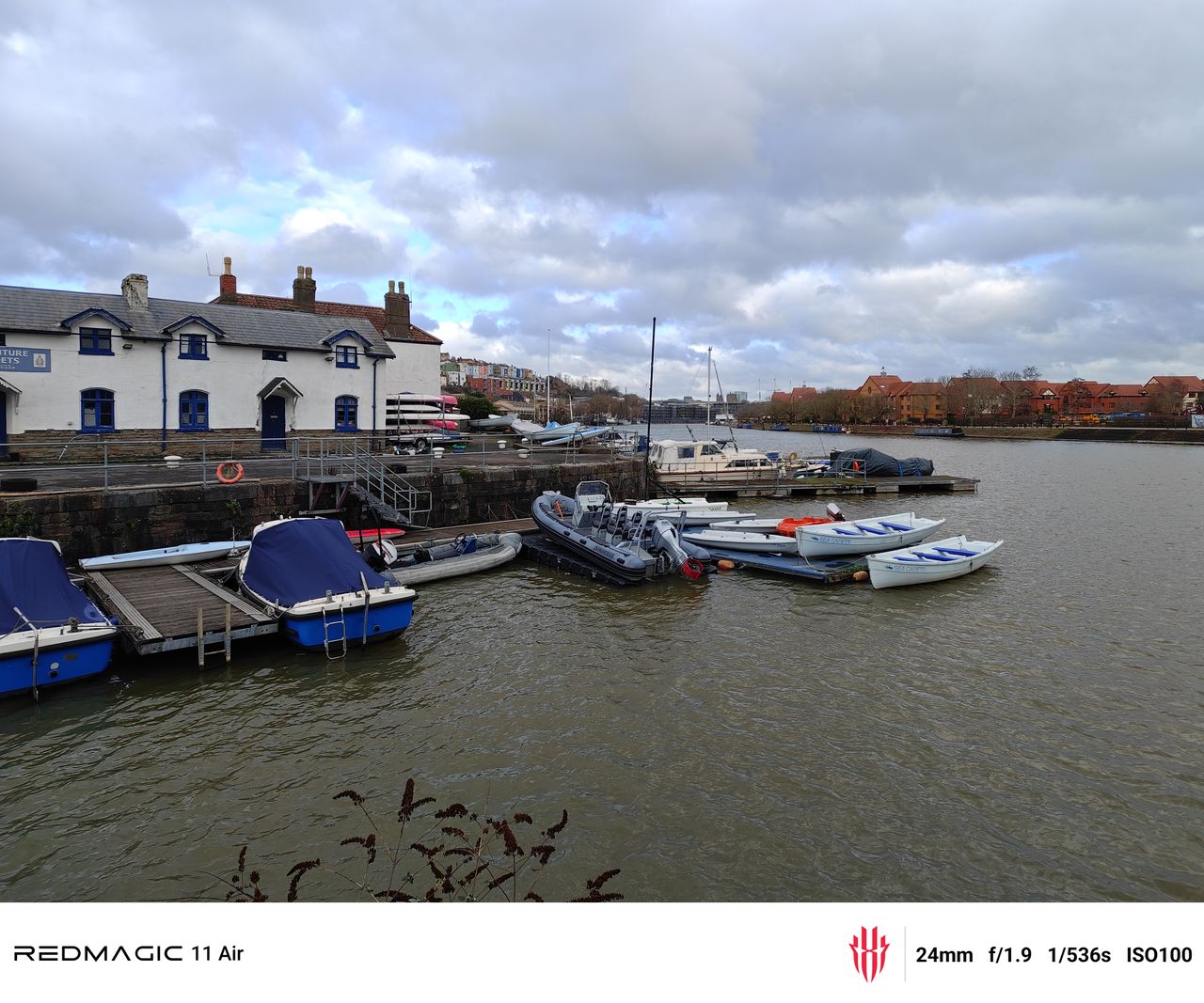 Nubia Red Magic 11 Air camera samples