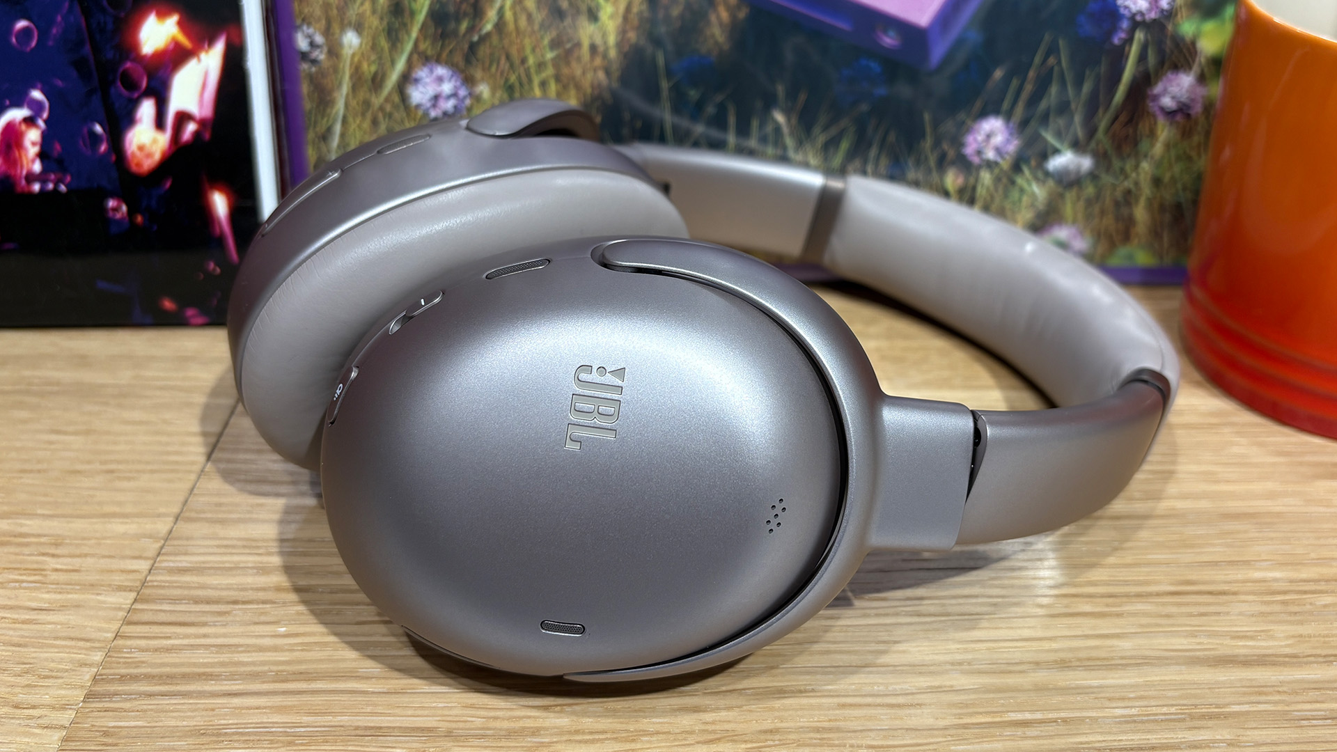 JBL Tour One M3 Smart Tx wireless over-ear headphones