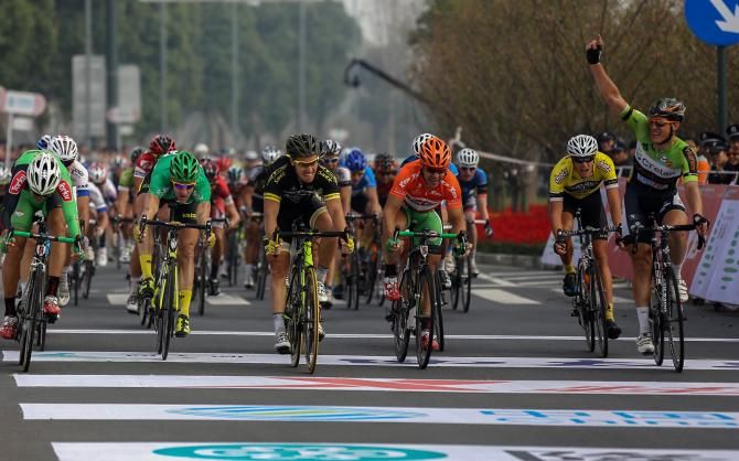Jonathan Breyne (Crelan-Euphony) narrowly beat the sprinters on stage 8