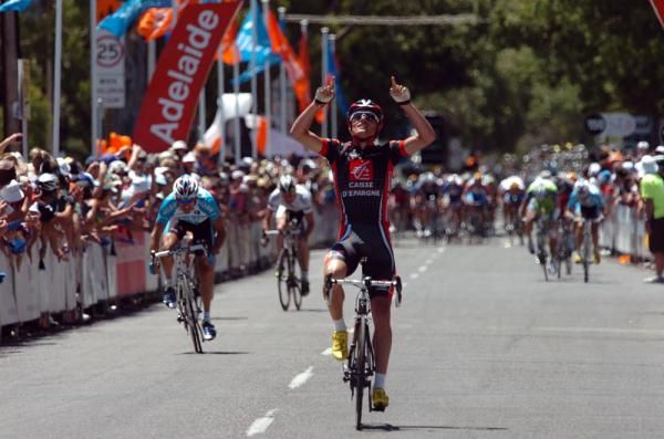 Thank you! Sanchez lifts his arms as the rest of the field scramble for the minor places.