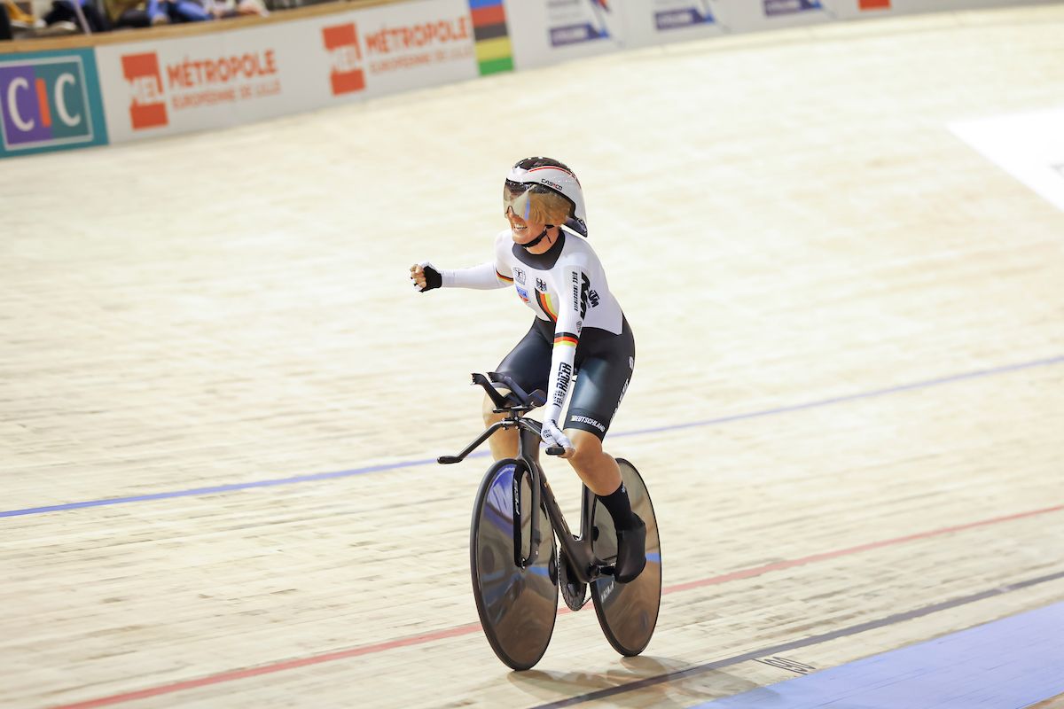 Lisa Brennauer (Germany) wins Individual Pursuit