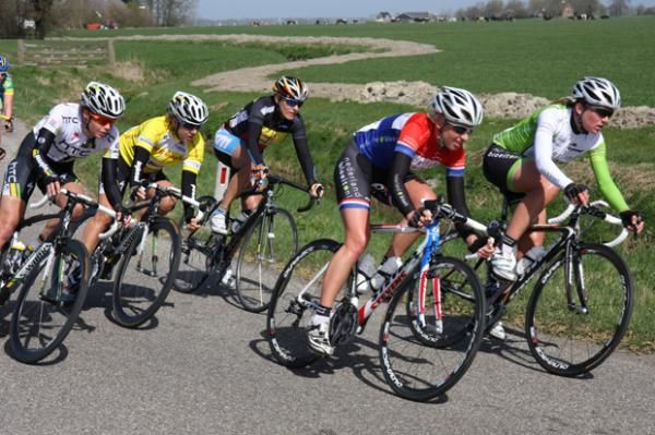 The Dutch and Belgian national champions were in the lead group.