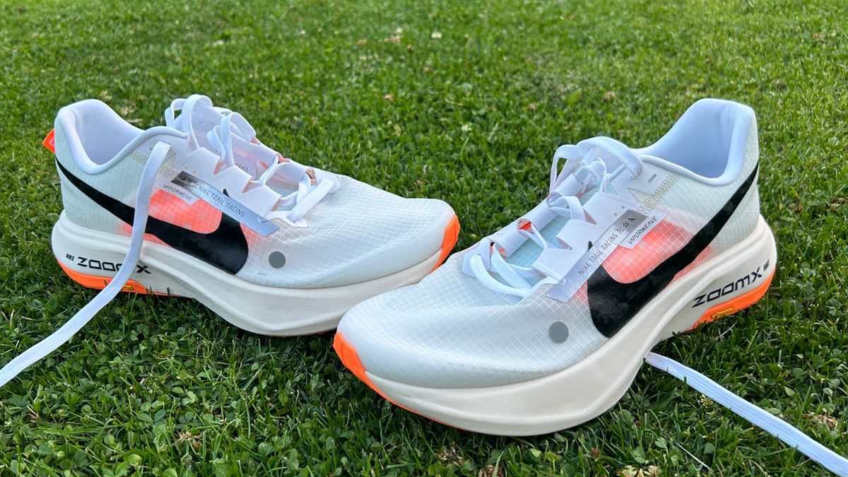 nike ultra fly